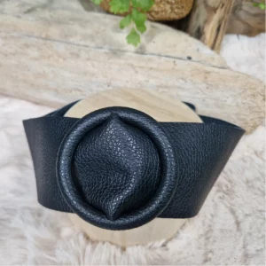 Ceinture en cuir avec boucle ronde